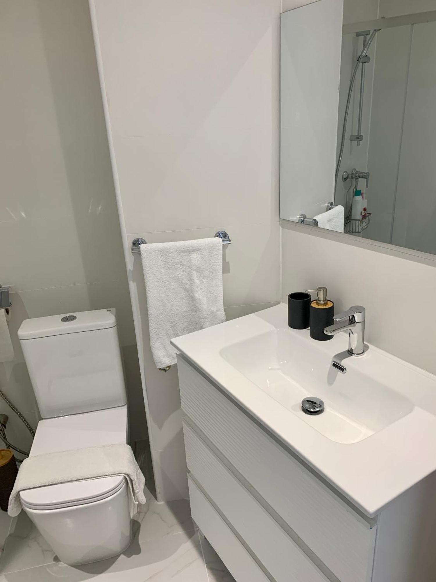 Elegant Studio With Pool And Seaview Τορρεμολίνος Εξωτερικό φωτογραφία