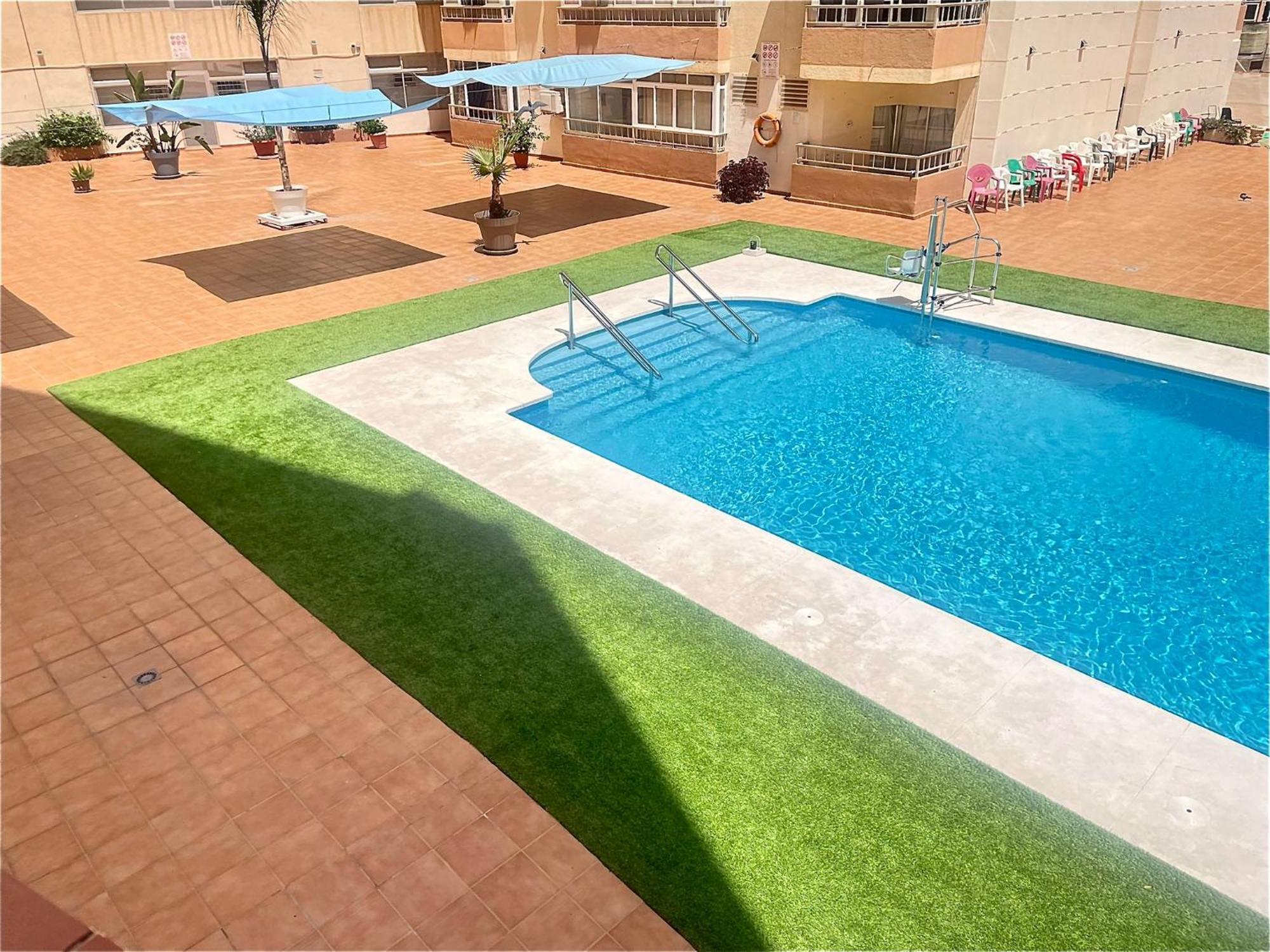 Elegant Studio With Pool And Seaview Τορρεμολίνος Εξωτερικό φωτογραφία